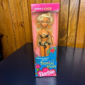 1994 Vintage Mattel 12448 Scented Barbie Tropical Splash Skipper Doll